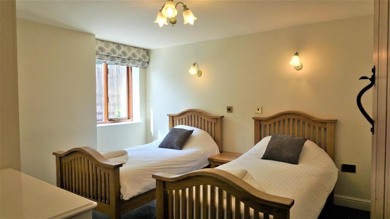 Sheep Dip Cottage - 5* Cyfie Farm, With Log Burner And Private Hot Tub Llanfyllin エクステリア 写真